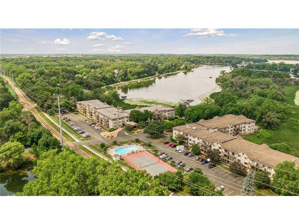1304 W Medicine Lake Drive #320 Plymouth MN 55441 - Medicine Lake 7111038 image2