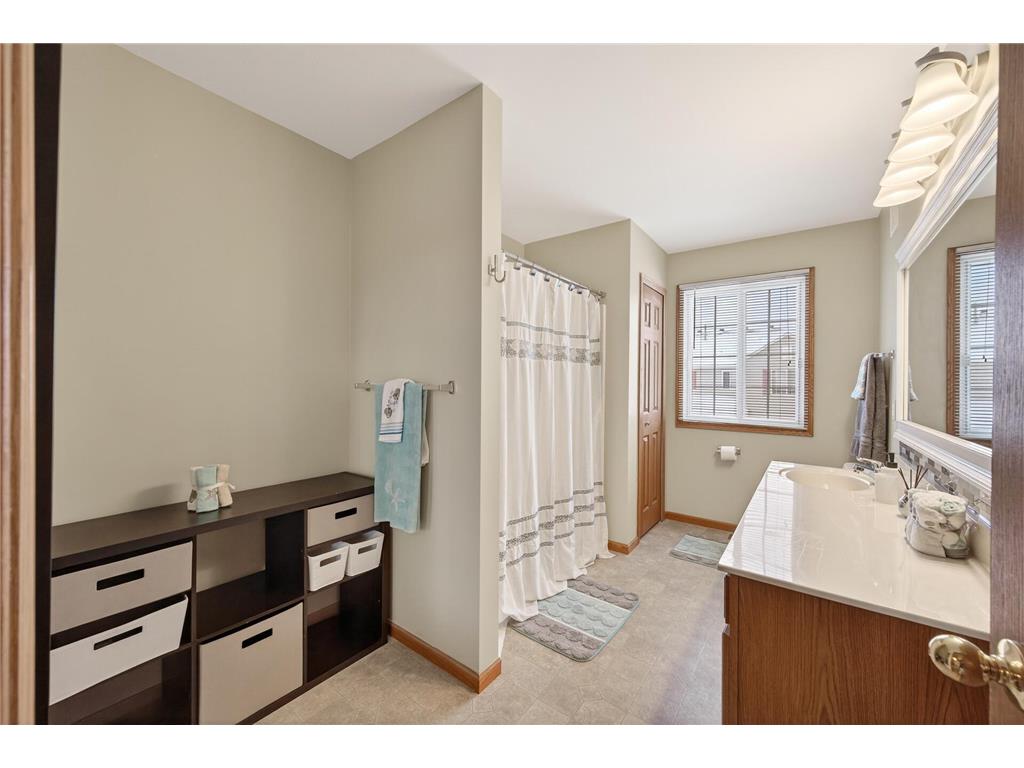 13040 Europa Trail Way N #G Hugo MN 55038 6824956 image25