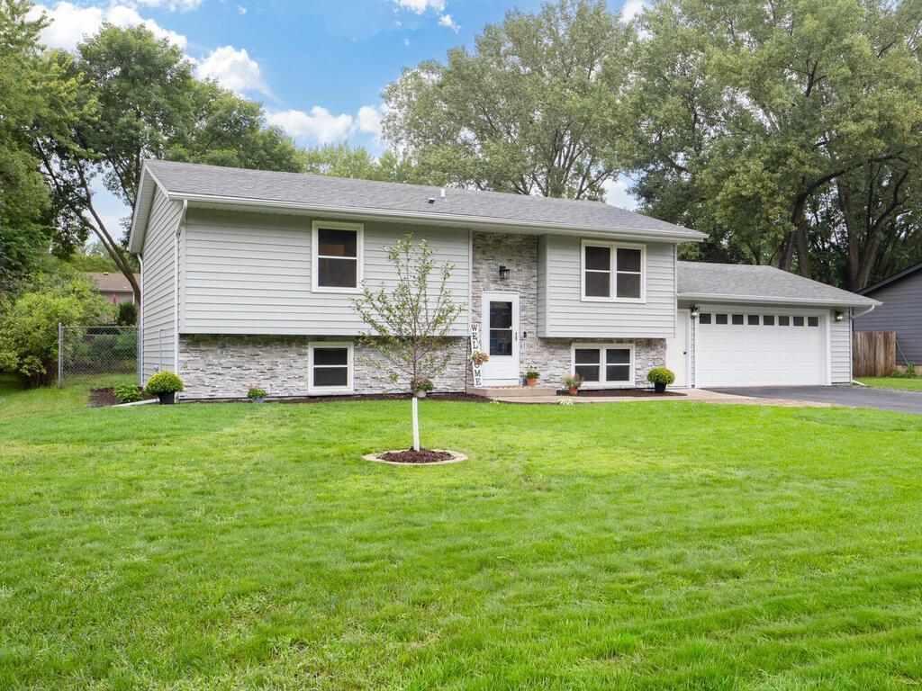 13041 Union Terrace Lane N Champlin MN 55316 6767868 image1