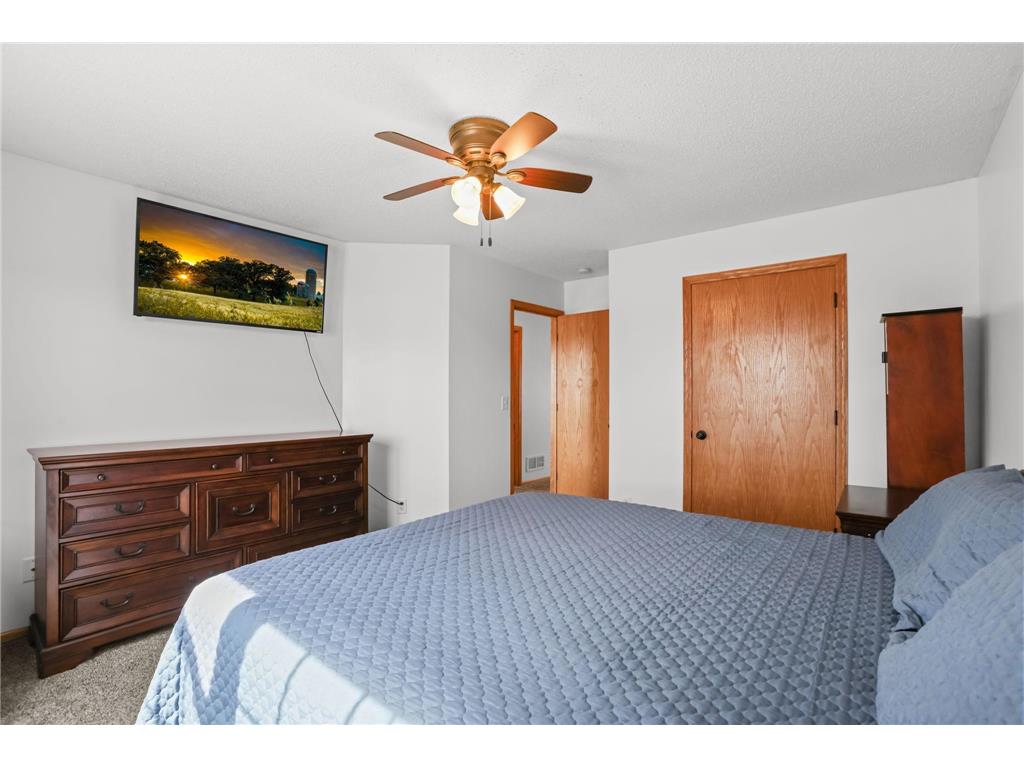 13043 9th Avenue S Zimmerman MN 55398 7042007 image16
