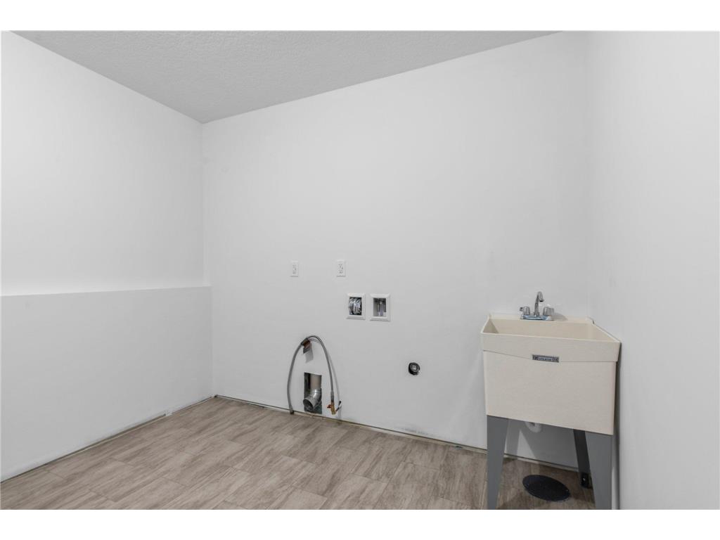 13048 12th Avenue Zimmerman MN 55398 7059356 image31