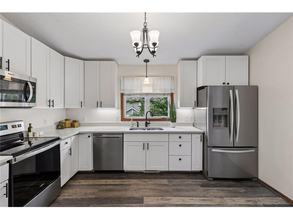 13049 Penn Avenue S Burnsville MN 55337 7113316 image4