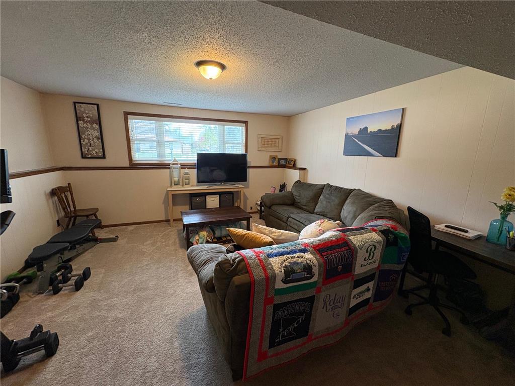 1305 14th Avenue N Wahpeton ND 58075 7072716 image28