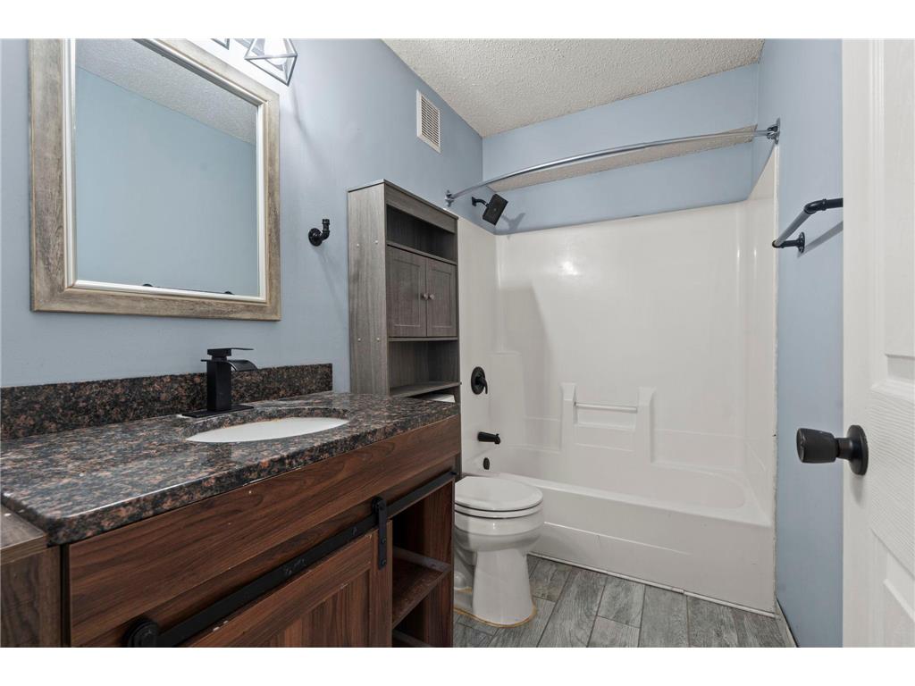1305 Elm Street Farmington MN 55024 7052384 image30