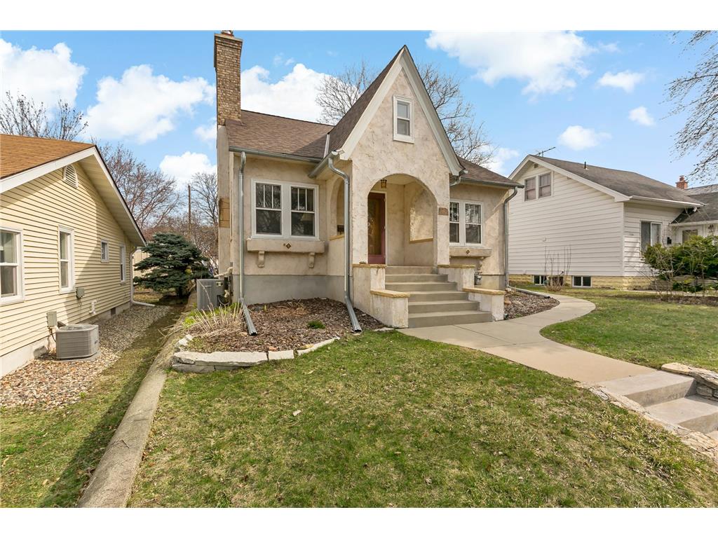 1305 Hartford Avenue Saint Paul MN 55116 6342927 image1