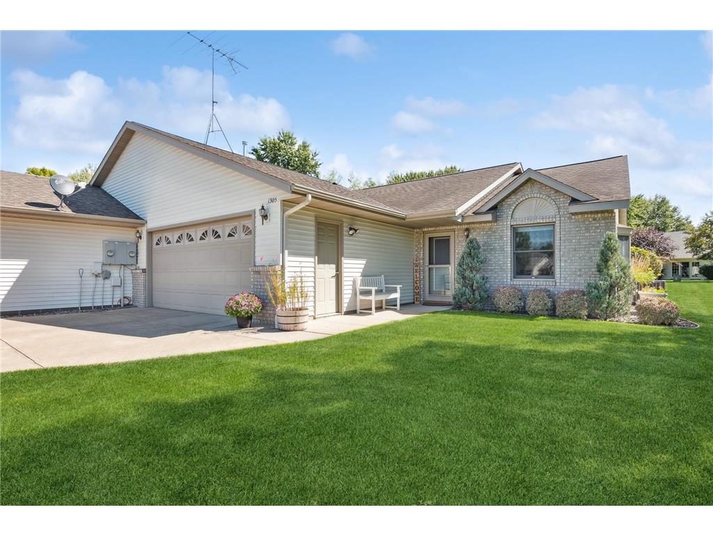 1305 Rum River Court, Milaca, MN, 56353 MLS 6432565 Edina Realty