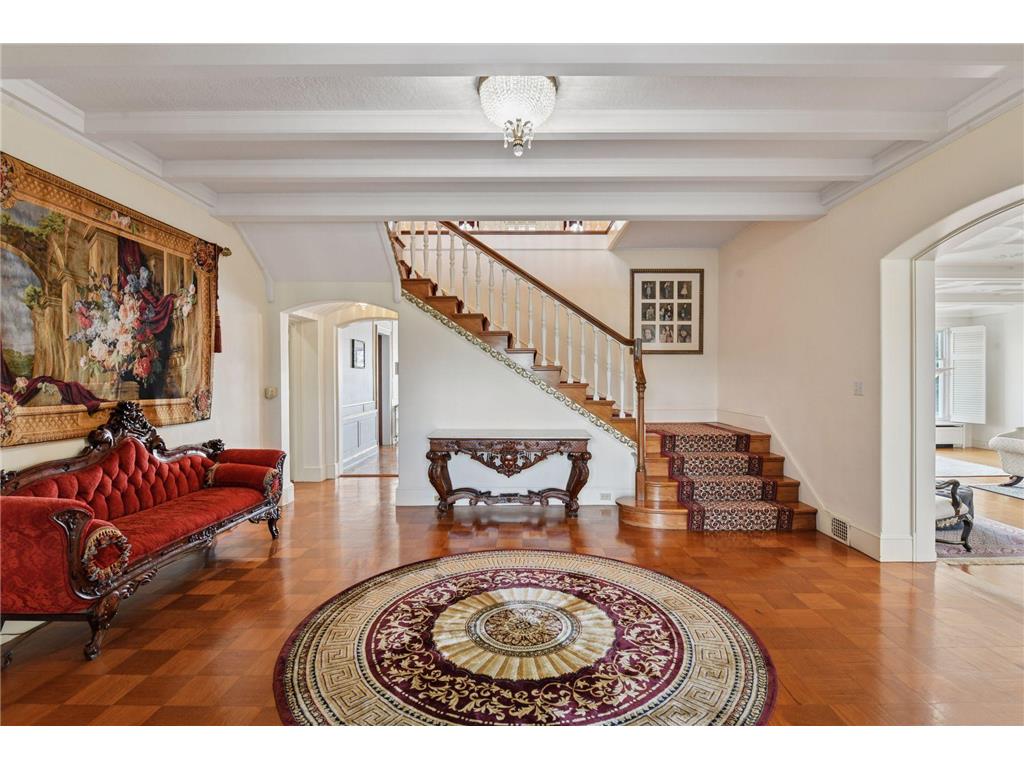 1305 Shoreline Drive Orono MN 55391 - Lake Minnetonka 6706868 image4