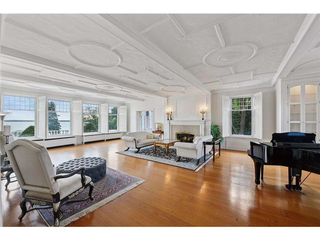 1305 Shoreline Drive Orono MN 55391 - Lake Minnetonka 6706868 image5