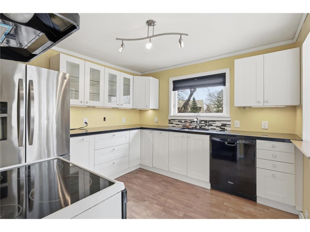 1305 Spruce Place Orono MN 55364 - Lake Minnetonka 7033751 image14