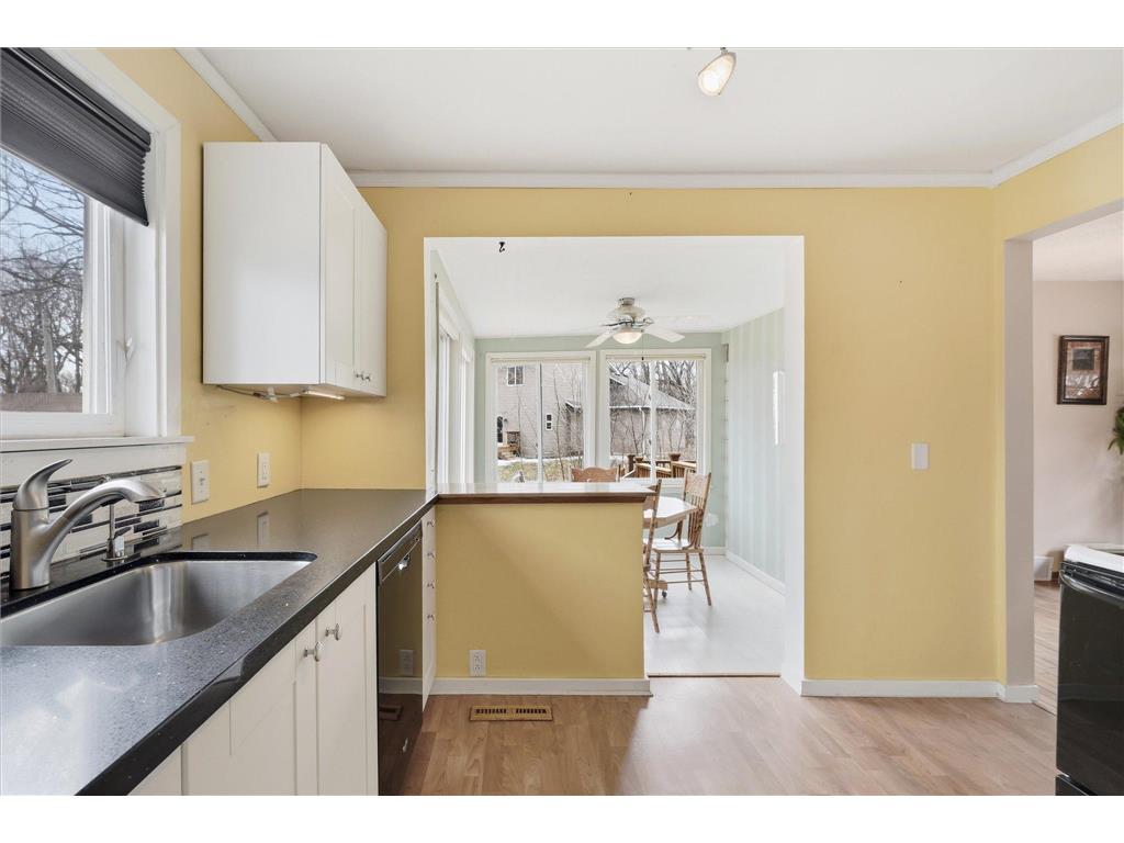 1305 Spruce Place Orono MN 55364 - Lake Minnetonka 7033751 image15