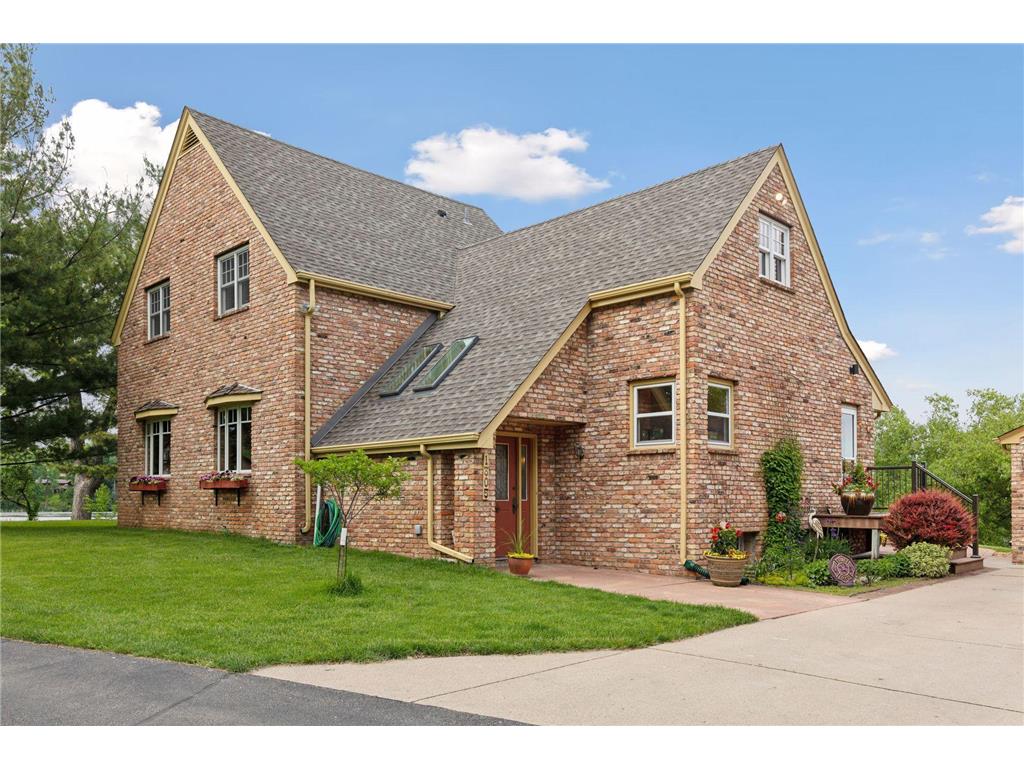 1305 Towerview Road Eagan MN 55121 - Lemay Lake 6543413 image1