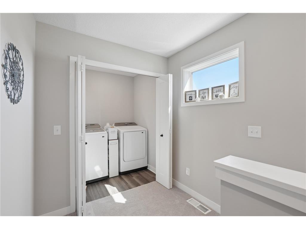 1305 Violet Street New Richmond WI 54017 7062451 image17