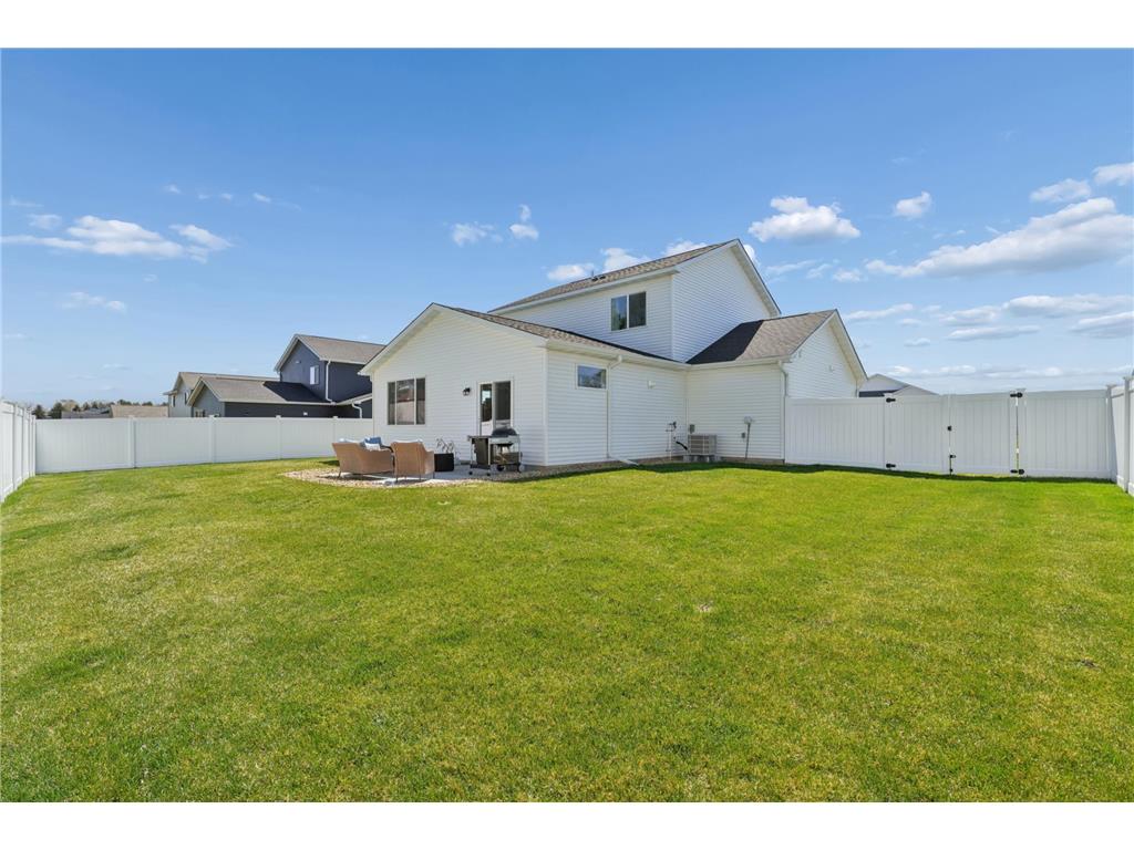 1305 Violet Street New Richmond WI 54017 7062451 image18