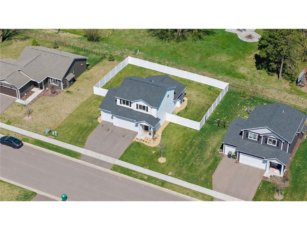 1305 Violet Street New Richmond WI 54017 7062451 image2