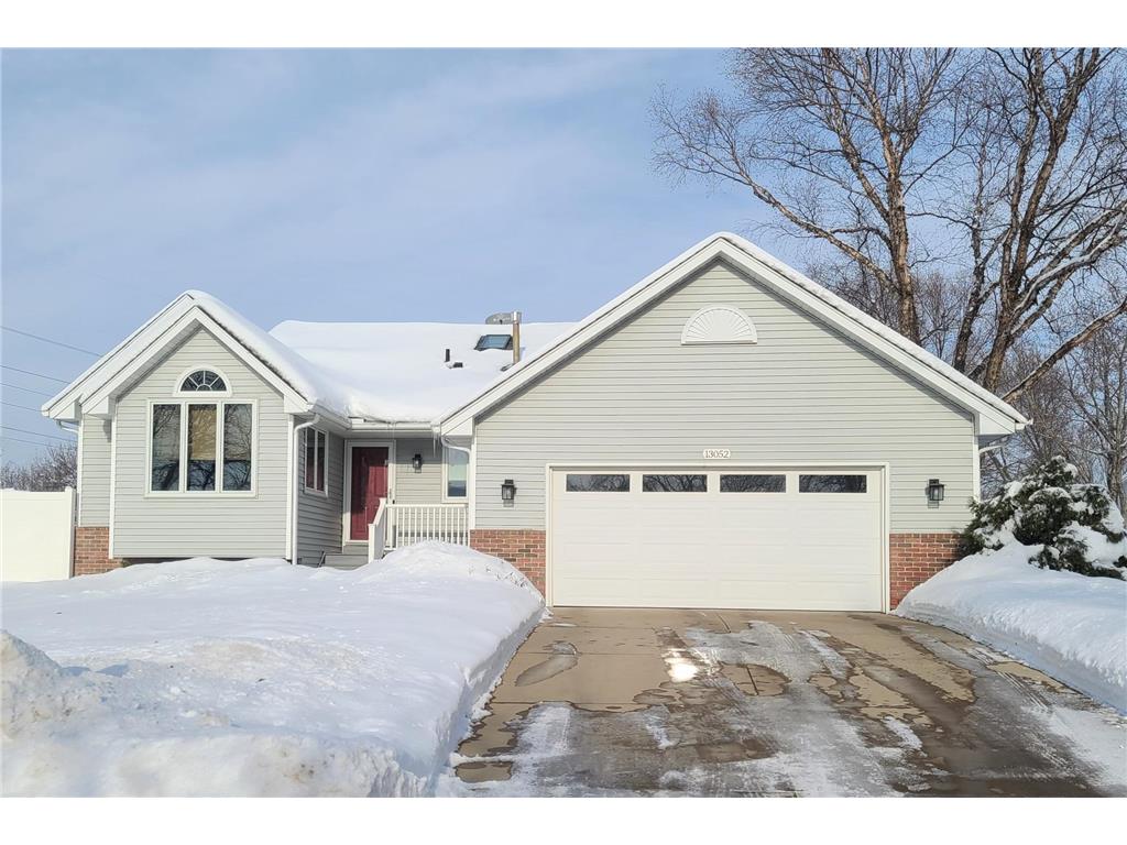 13052 94th Place N, Maple Grove, MN 55369 MLS 6320114 Edina Realty