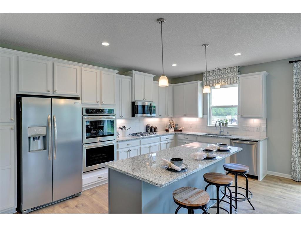 13056 Erskin Street NE Blaine MN 55449 6447345 image1