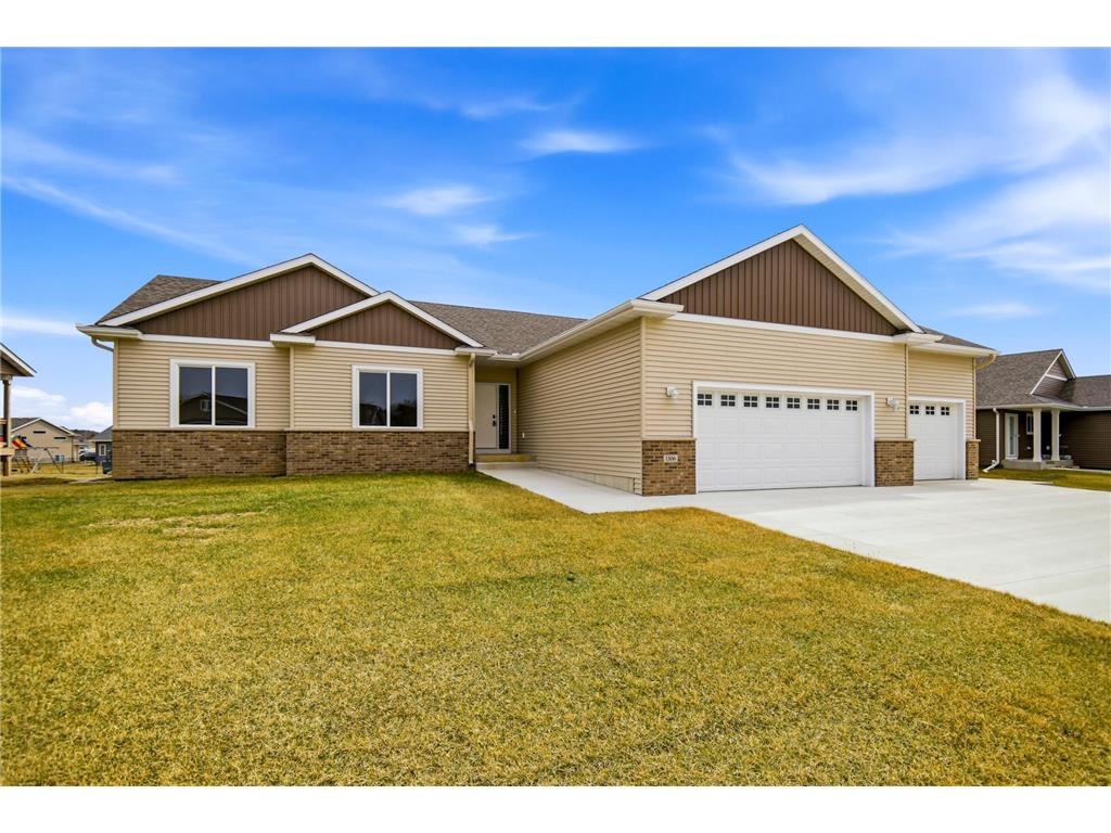 1306 18th Street NE Austin MN 55912 7045419 image1