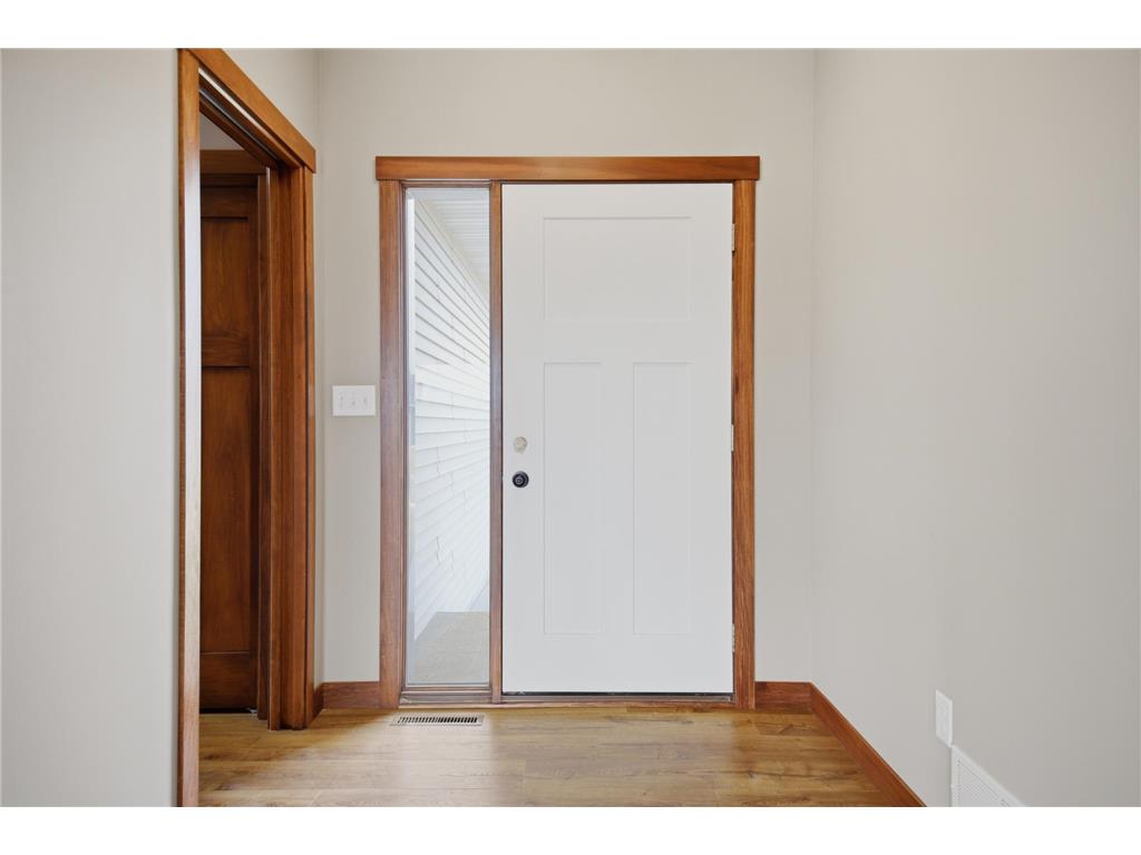 1306 18th Street NE Austin MN 55912 7045419 image2