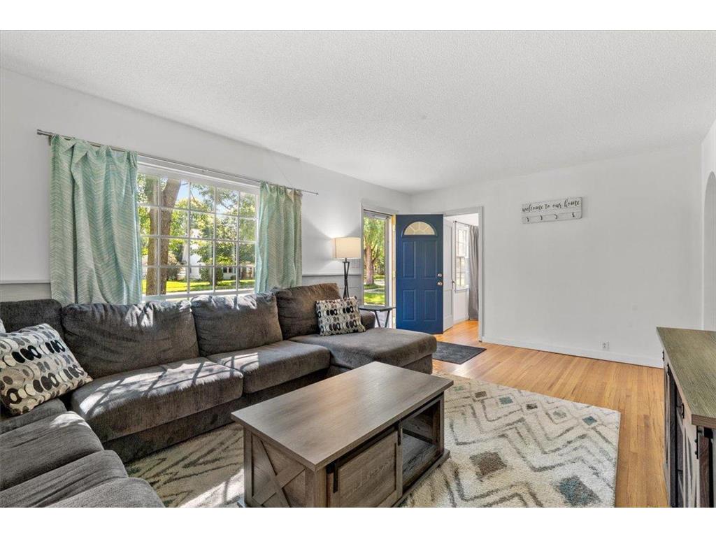 1306 Cedar Street Alexandria MN 56308 6585741 image1