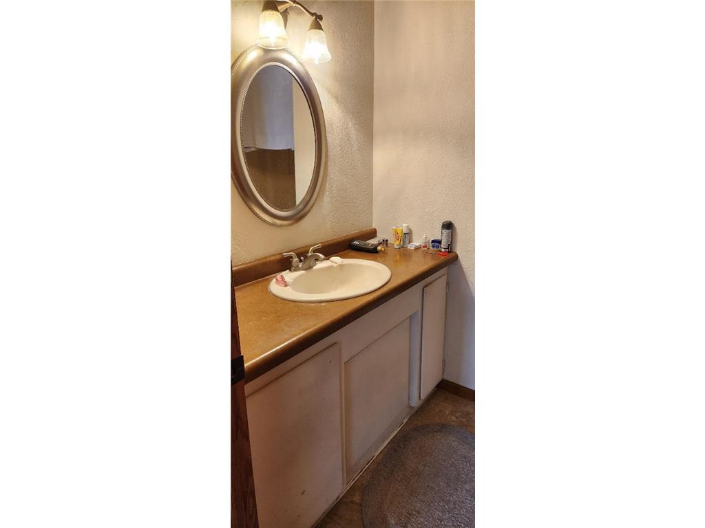 1306 Crestview Road Albert Lea MN 56007 7046267 image10