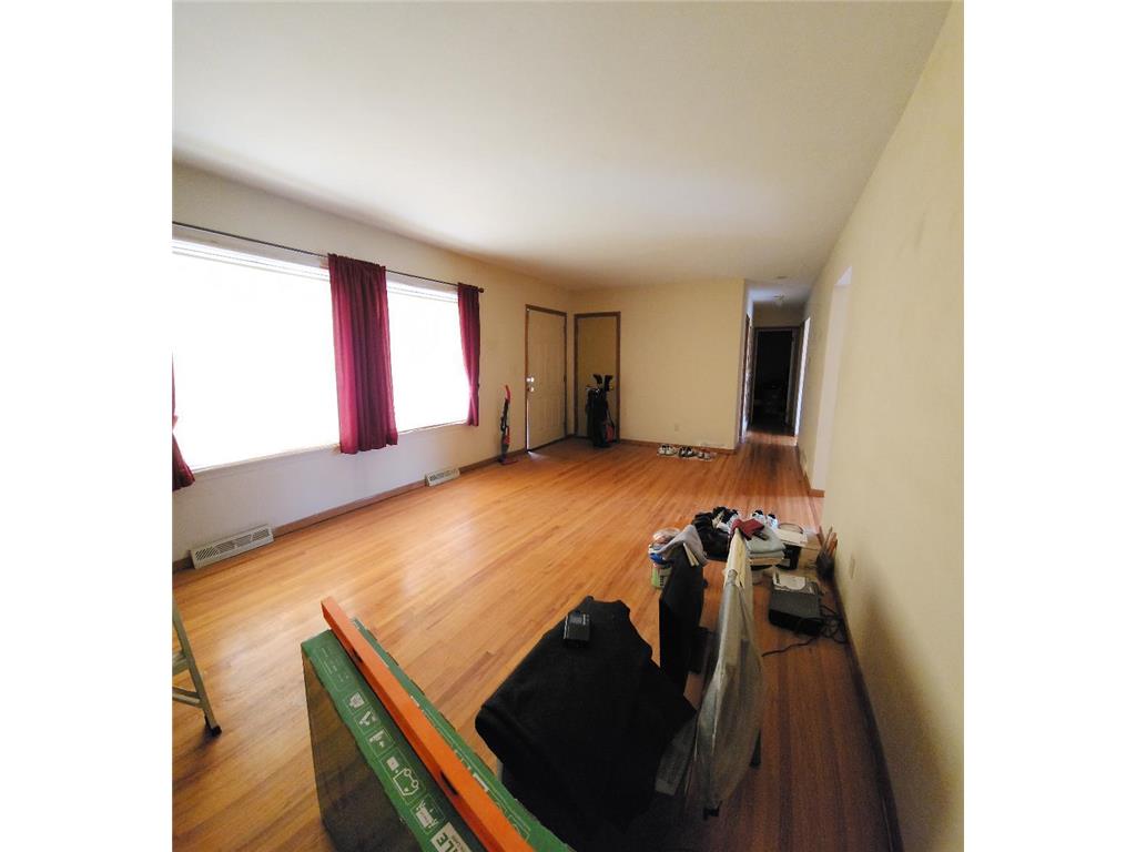 1306 Crestview Road Albert Lea MN 56007 7046267 image3