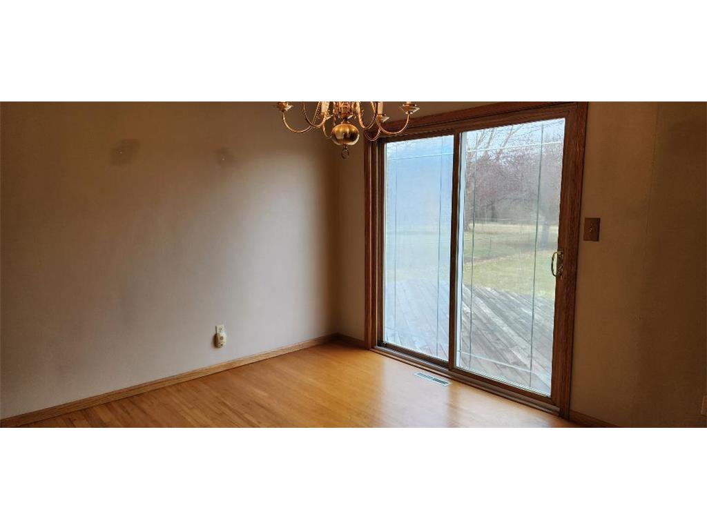 1306 Crestview Road Albert Lea MN 56007 7046267 image9