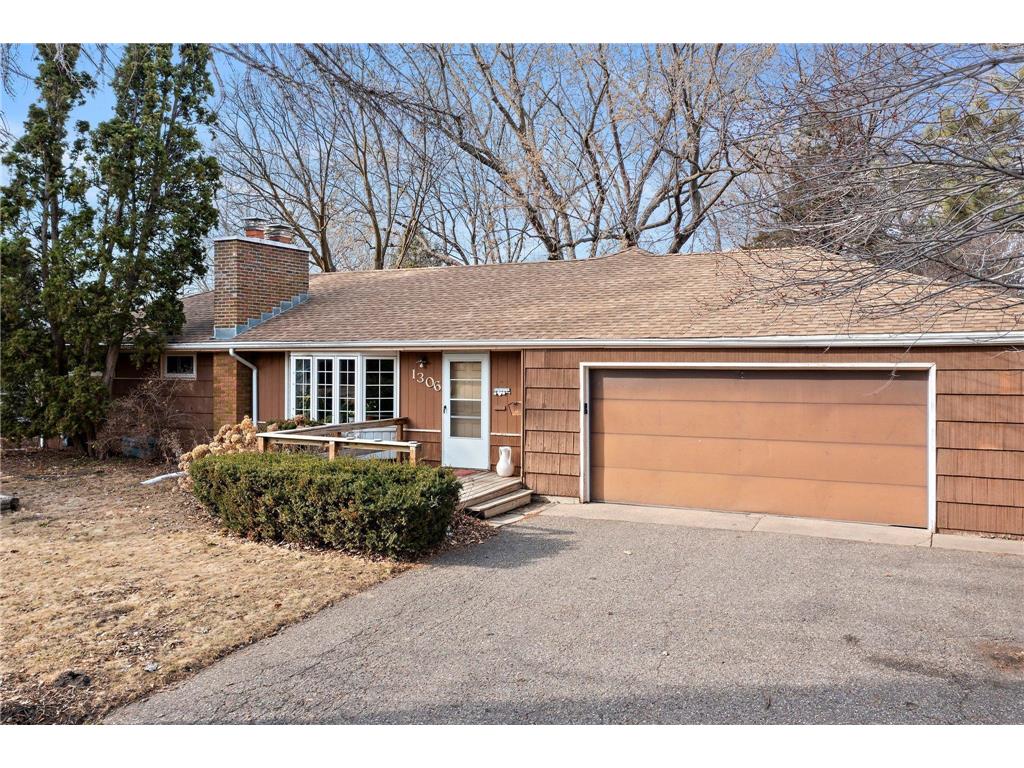 1306 E 93 1/2 Street Bloomington MN 55425 6672794 image1