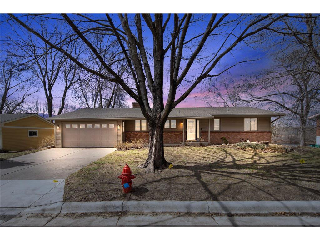 1306 Everett Street S Stillwater MN 55082 - Brick Pond 6454481 image1