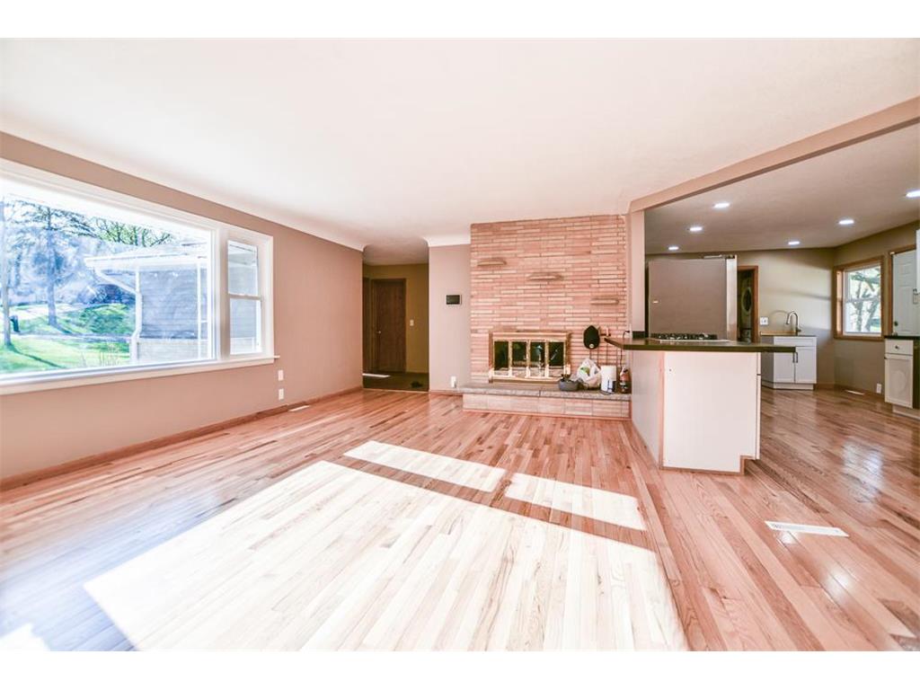 1306 Hillcrest Drive NE Fridley MN 55432 7064750 image3