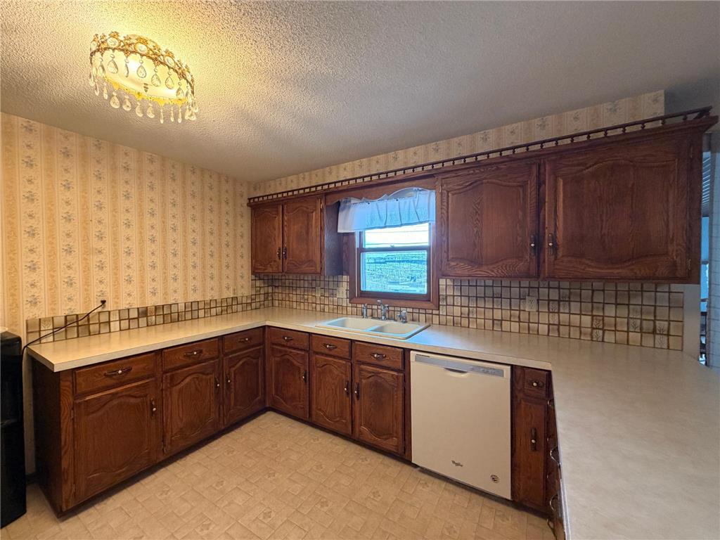 1306 Marie Avenue Albert Lea MN 56007 7053421 image8