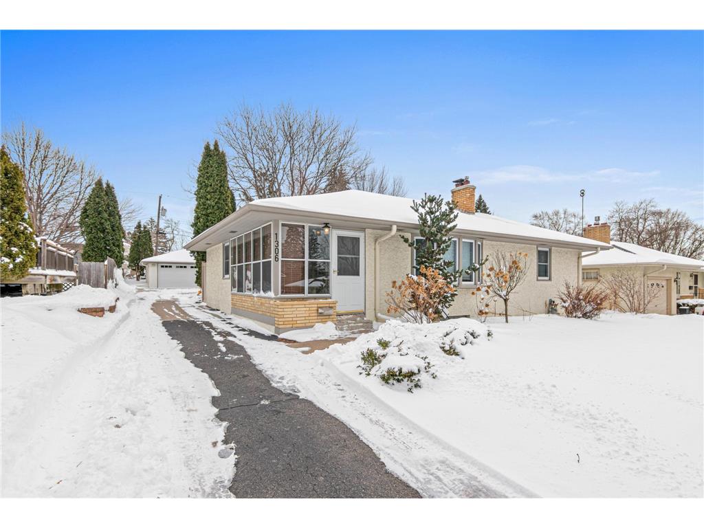 1306 Ottawa Avenue West Saint Paul MN 55118 7037612 image1