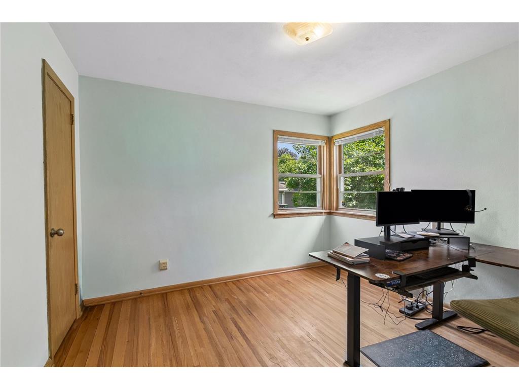 1306 Ryan Avenue W Roseville MN 55113 7074620 image13