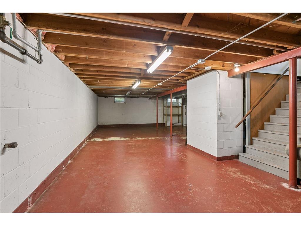 1306 Ryan Avenue W Roseville MN 55113 7074620 image19
