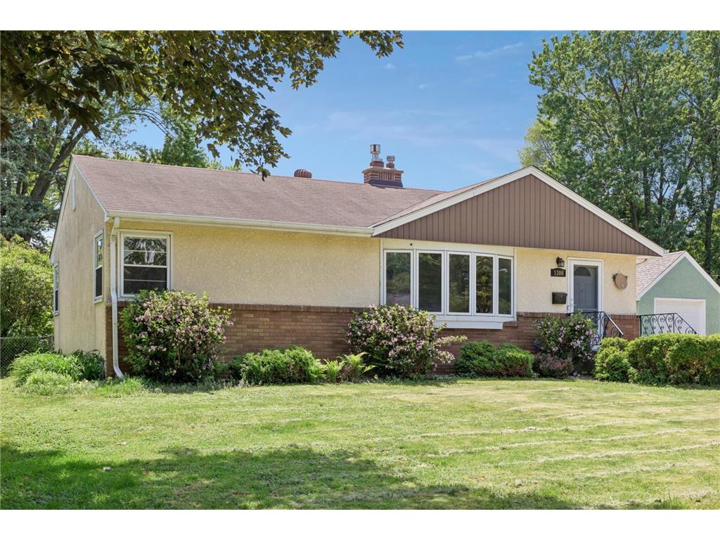 1306 Ryan Avenue W Roseville MN 55113 7074620 image2