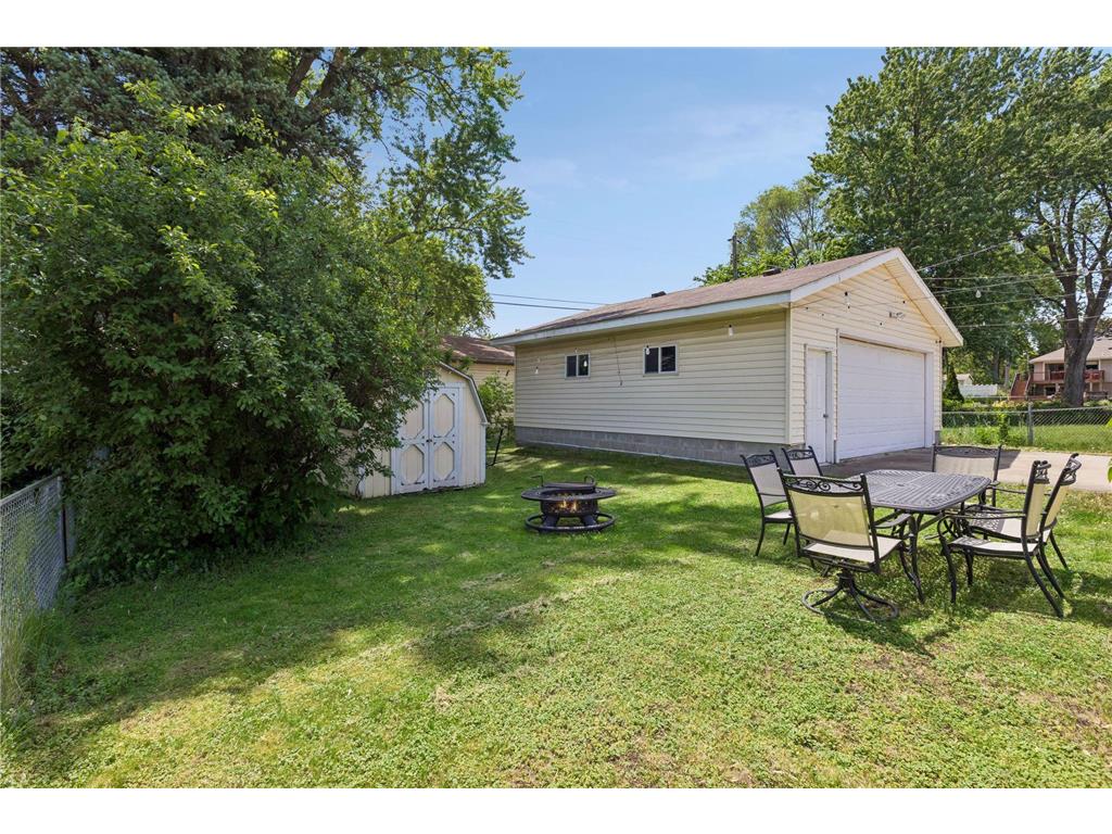 1306 Ryan Avenue W Roseville MN 55113 7074620 image24