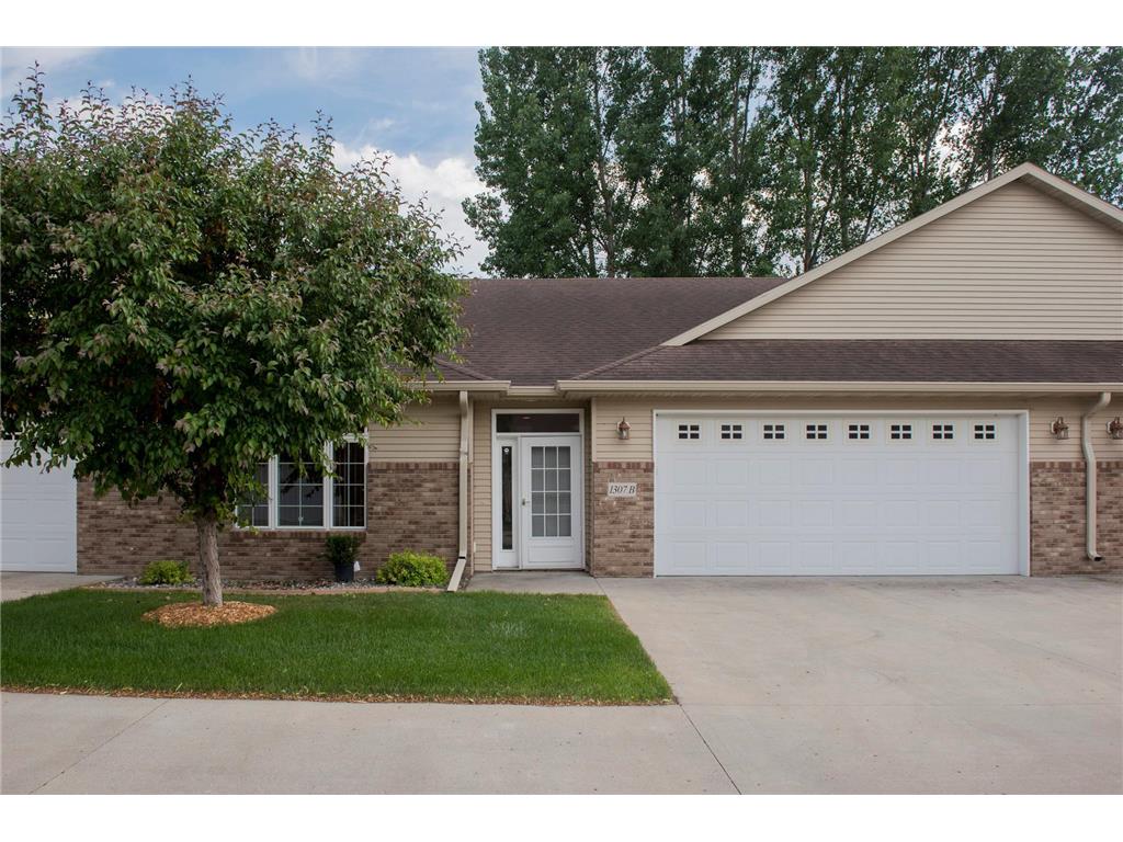 1307 2nd Street S #B Moorhead MN 56560 7088524 image1