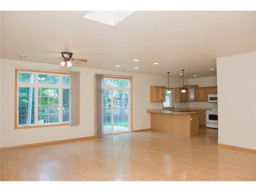 1307 2nd Street S #B Moorhead MN 56560 7088524 image11