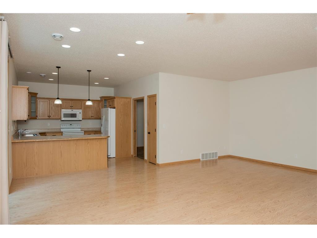 1307 2nd Street S #B Moorhead MN 56560 7088524 image12