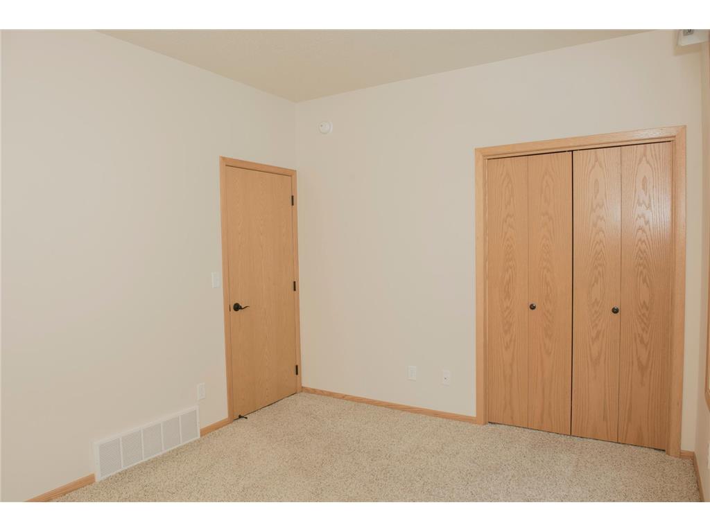 1307 2nd Street S #B Moorhead MN 56560 7088524 image19