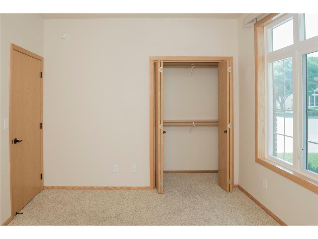 1307 2nd Street S #B Moorhead MN 56560 7088524 image20