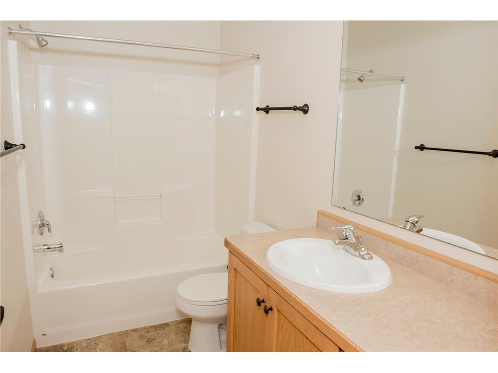 1307 2nd Street S #B Moorhead MN 56560 7088524 image21
