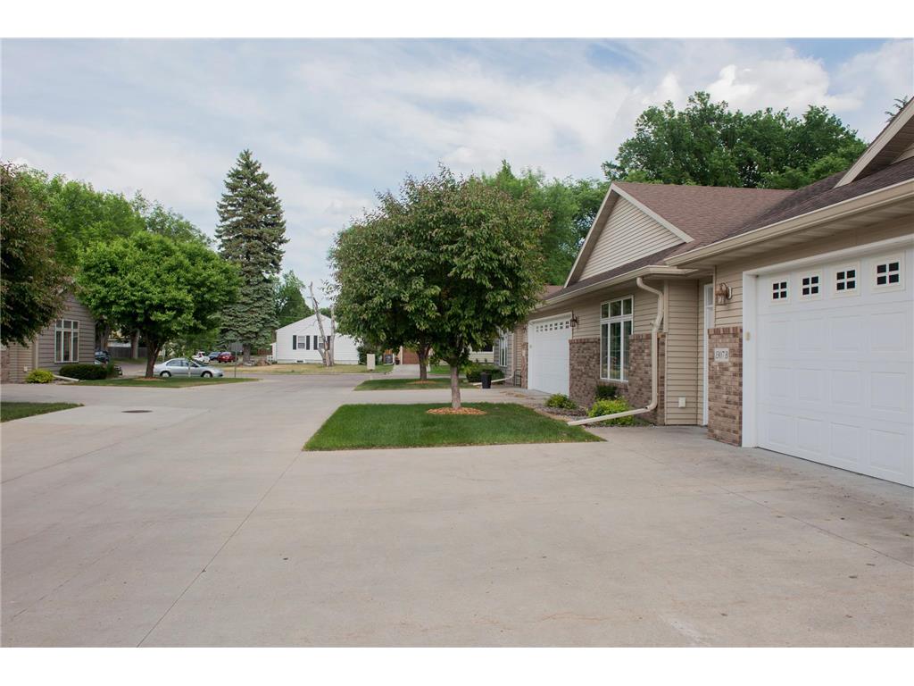 1307 2nd Street S #B Moorhead MN 56560 7088524 image5
