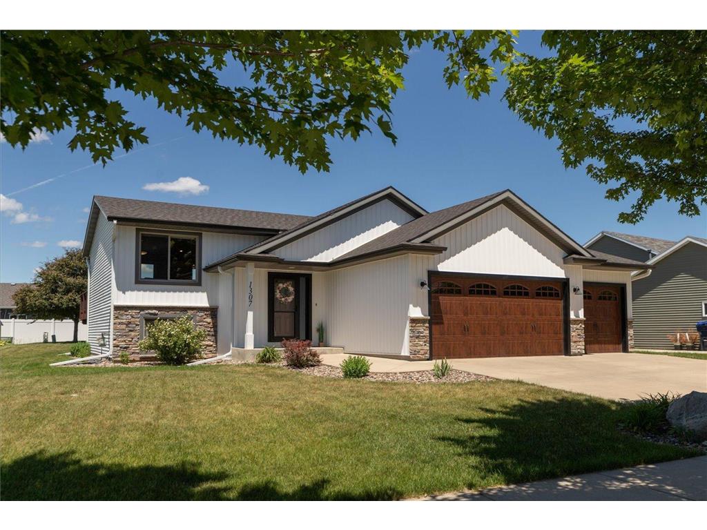 1307 3rd Street NW Kasson MN 55944 7098631 image1