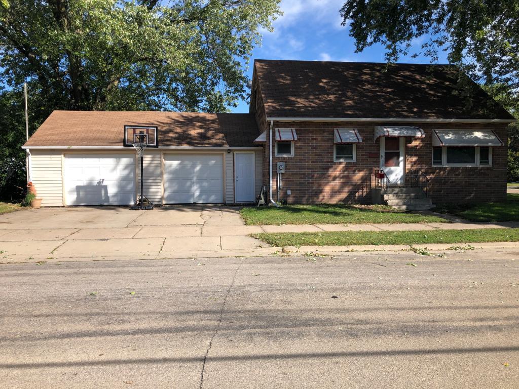 1307 5th Avenue NE, Austin, MN 55912 MLS 5298727 Edina Realty