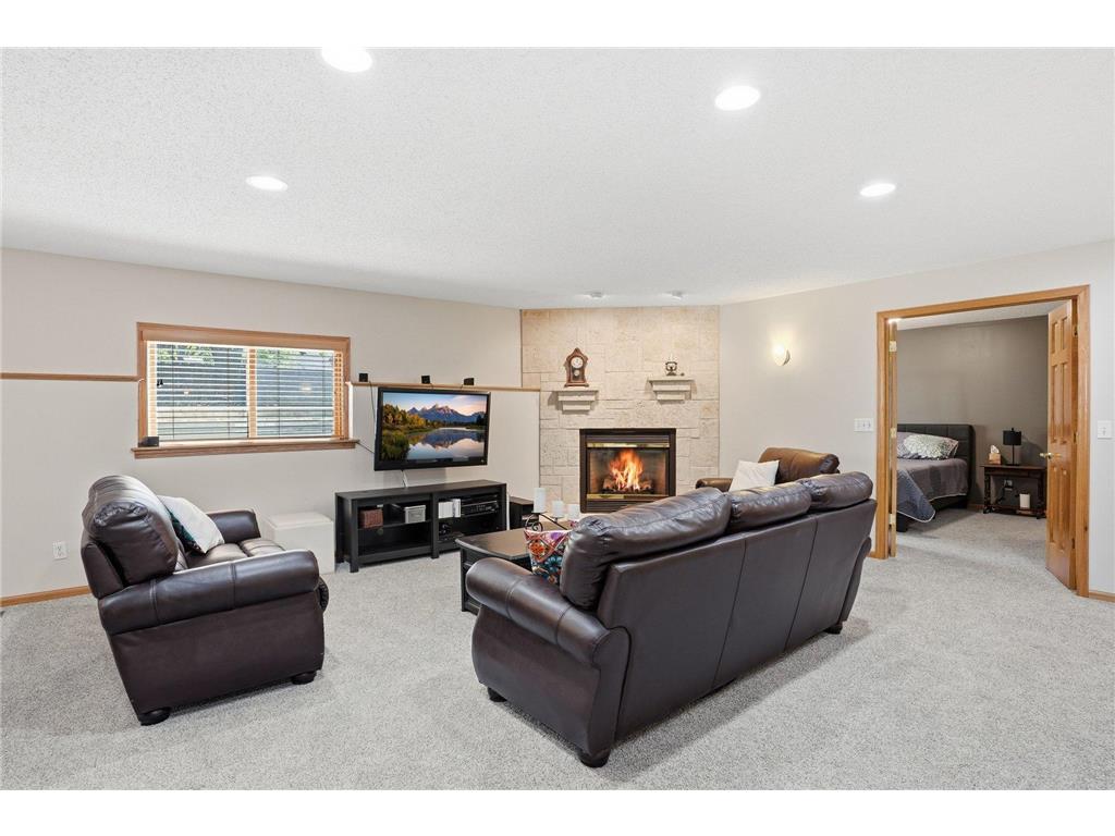 13076 180th Avenue NW Elk River MN 55330 7062061 image54