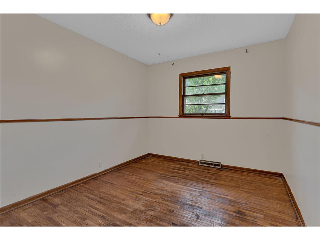 1308 10th Street SW Willmar MN 56201 7086528 image14