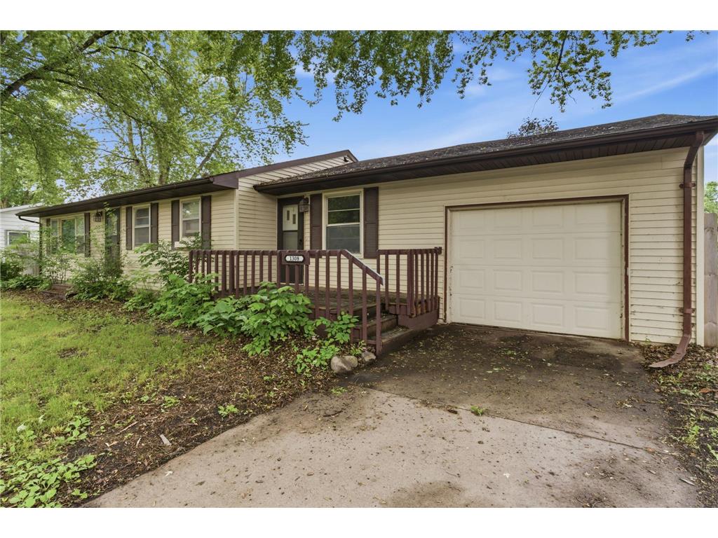 1308 10th Street SW Willmar MN 56201 7086528 image2