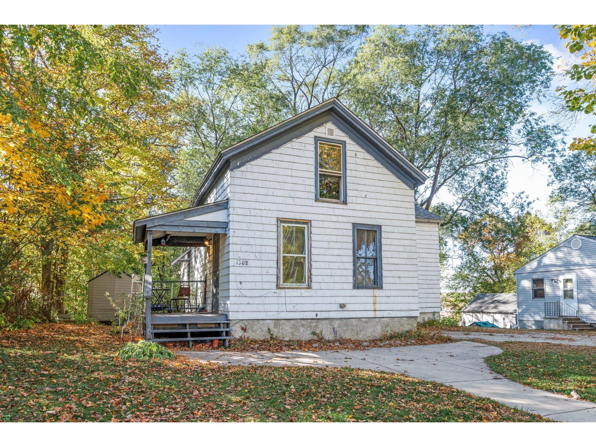 1308 1st Avenue NW, Faribault, MN 55021 MLS 5665158 Edina Realty