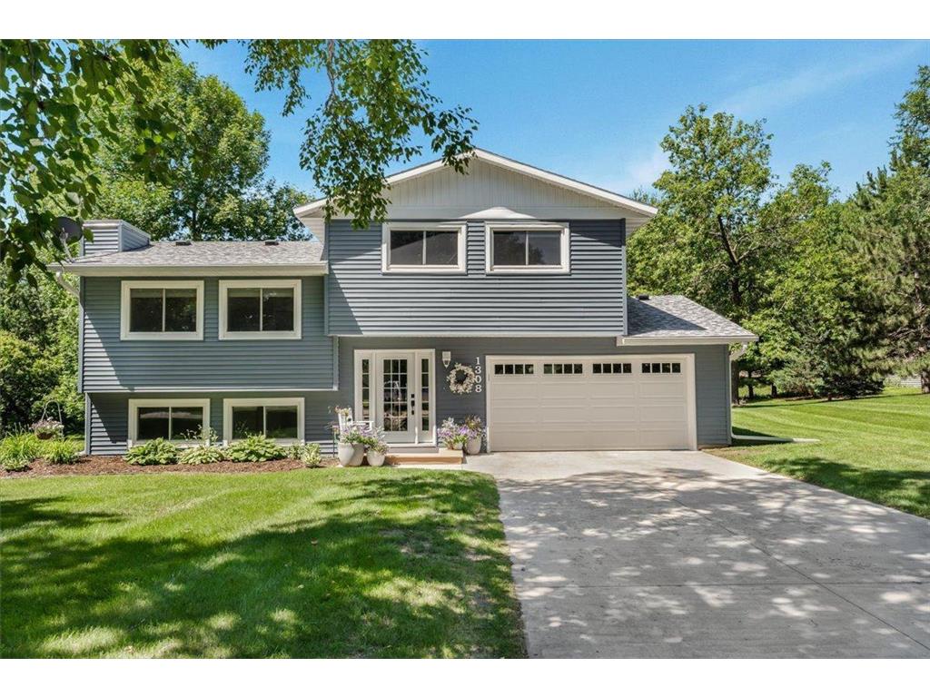 1308 Geneva Drive Alexandria MN 56308 - Geneva 6753772 image1