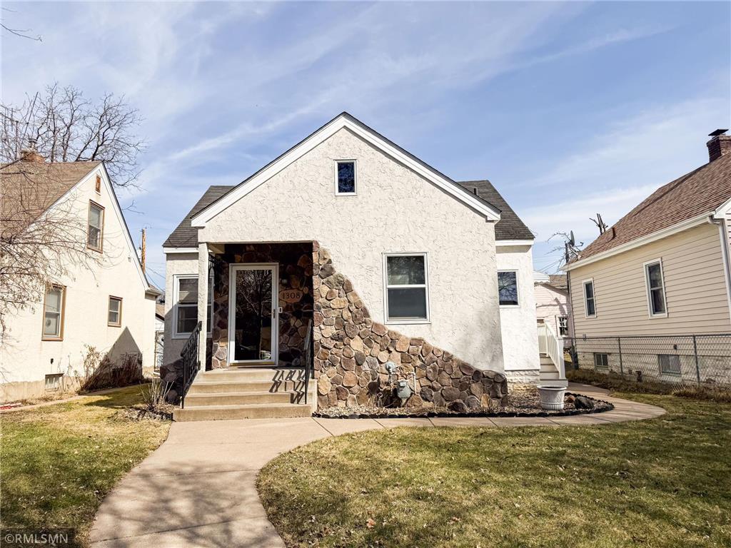 1308 Marion Street Saint Paul MN 55117 7045742 image1